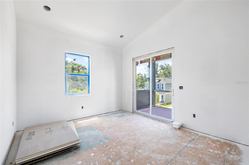 For Sale: $1,200,000 (4 beds, 3 baths, 3402 Square Feet)