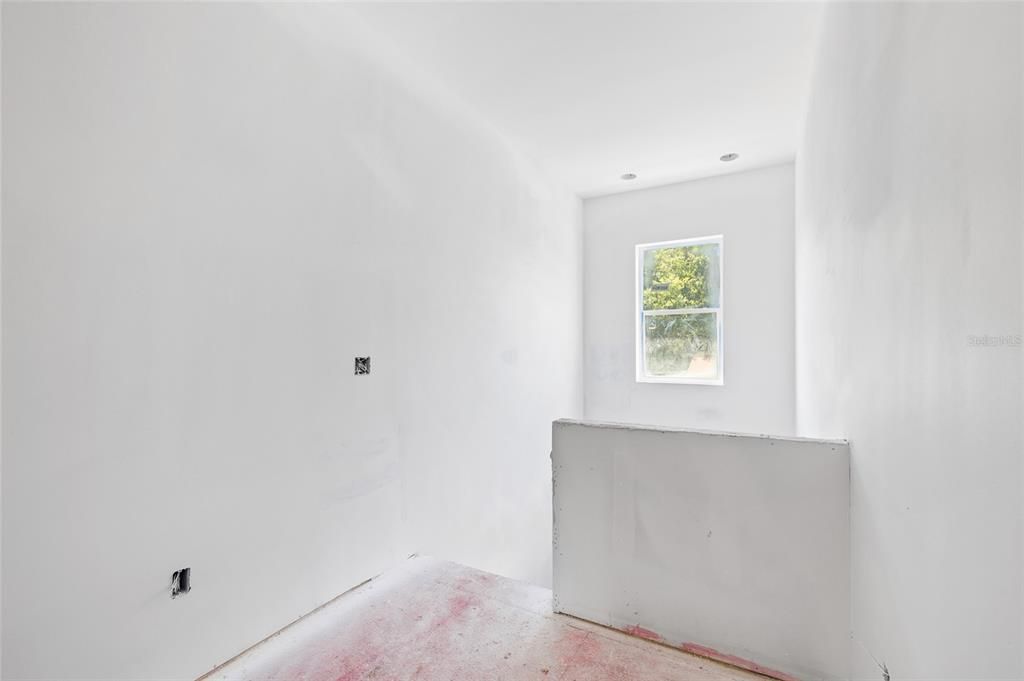 For Sale: $1,200,000 (4 beds, 3 baths, 3402 Square Feet)