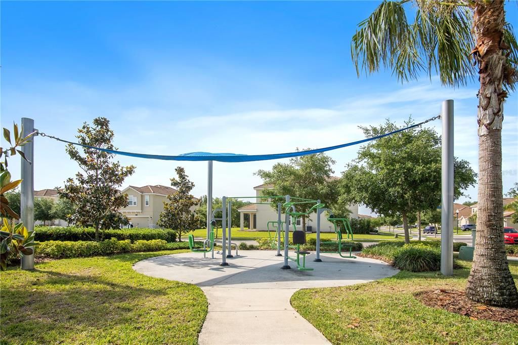 Active With Contract: $245,000 (2 beds, 2 baths, 1394 Square Feet)