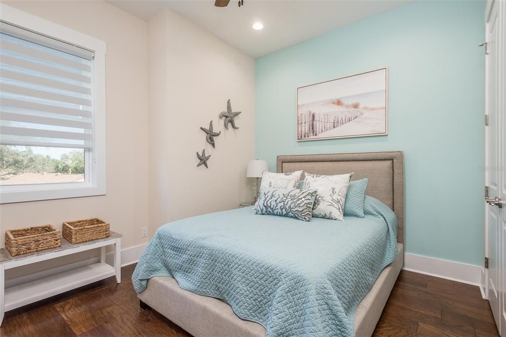 For Sale: $1,375,000 (3 beds, 2 baths, 2065 Square Feet)