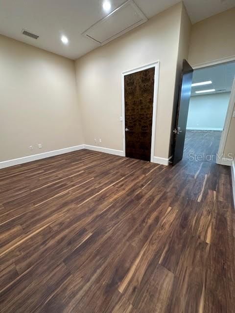 待售: $27,600 (0 贝兹, 0 浴室, 0 平方英尺)