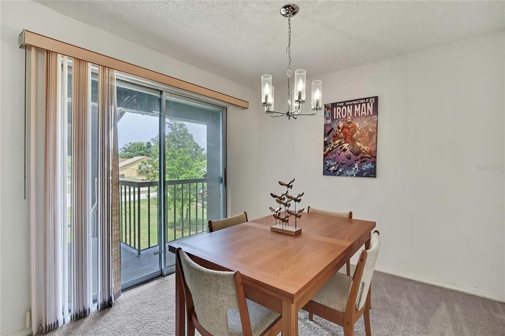 Active With Contract: $129,500 (2 beds, 2 baths, 1142 Square Feet)