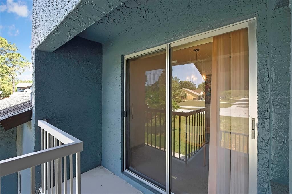 Active With Contract: $129,500 (2 beds, 2 baths, 1142 Square Feet)