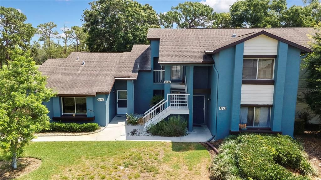 Active With Contract: $129,500 (2 beds, 2 baths, 1142 Square Feet)