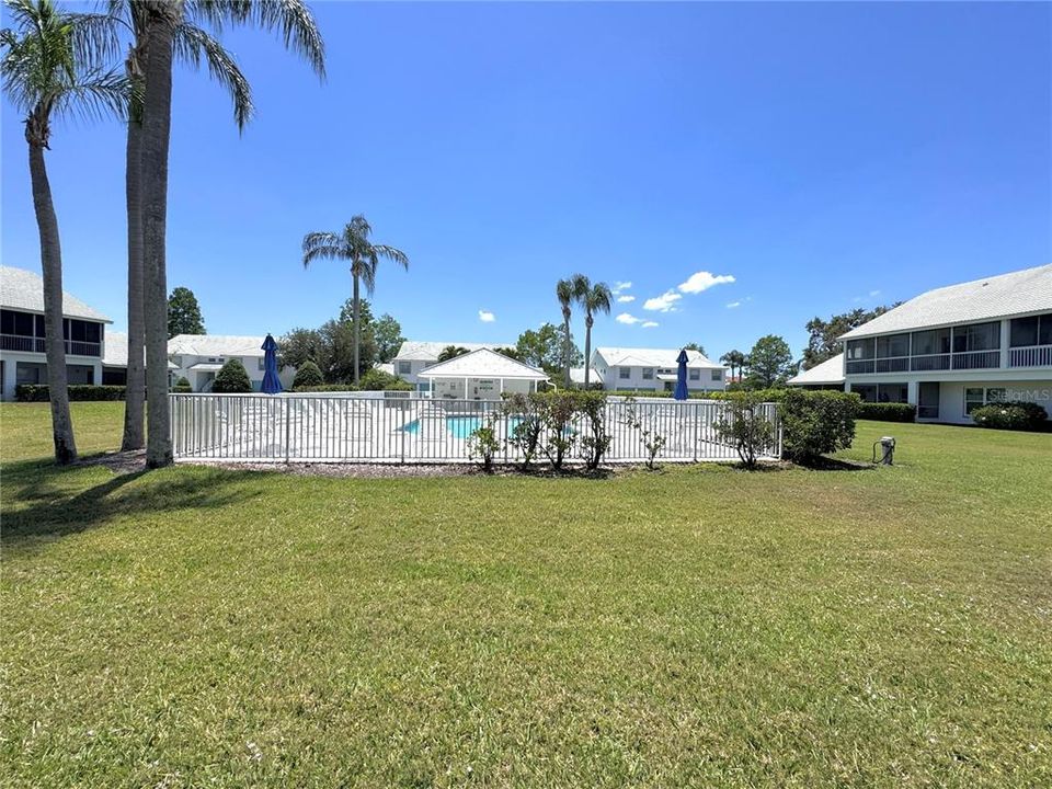 Active With Contract: $248,900 (2 beds, 2 baths, 1346 Square Feet)