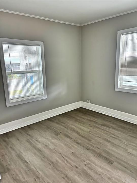 На продажу: $210,000 (3 спален, 2 ванн, 1296 Квадратных фут)