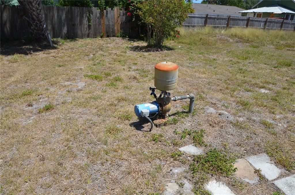 待售: $199,700 (4 贝兹, 2 浴室, 1848 平方英尺)