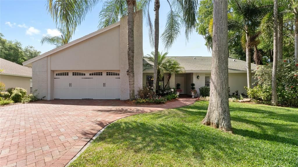 Welcome to 3143 Edgemoor Dr!