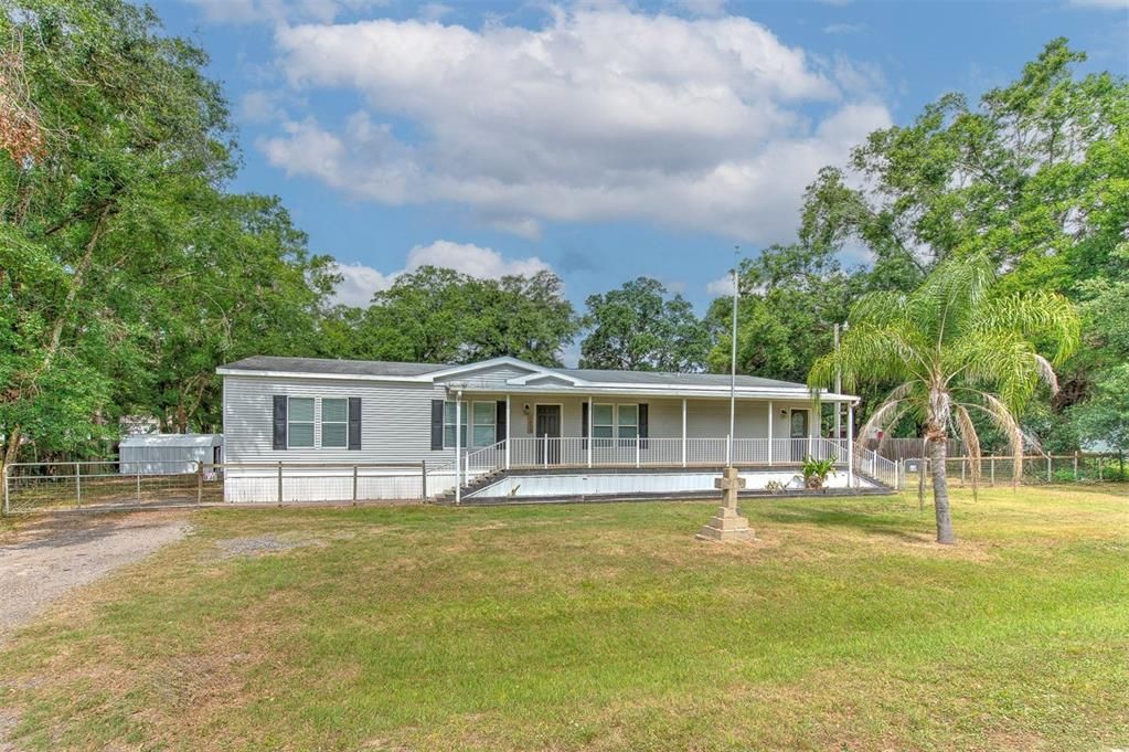 Active With Contract: $298,900 (4 beds, 2 baths, 2040 Square Feet)