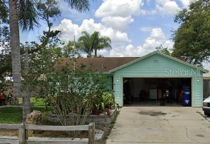 Recently Sold: $195,000 (3 beds, 2 baths, 1032 Square Feet)
