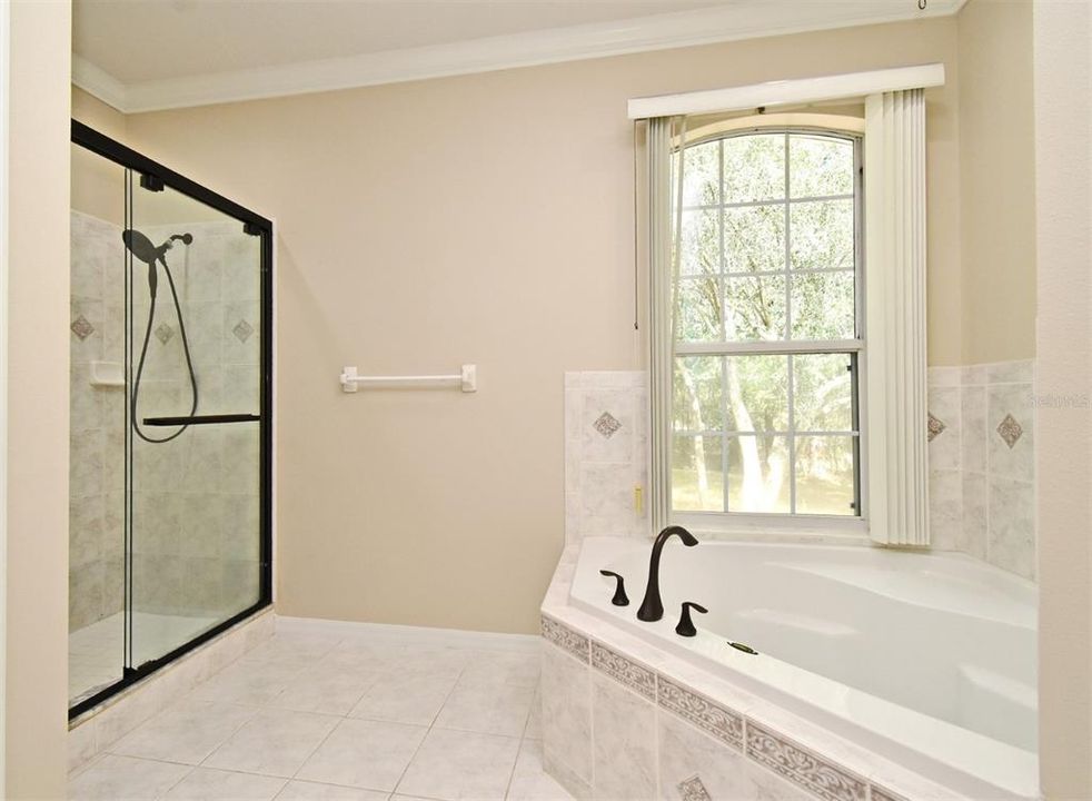 待售: $884,000 (4 贝兹, 4 浴室, 2740 平方英尺)