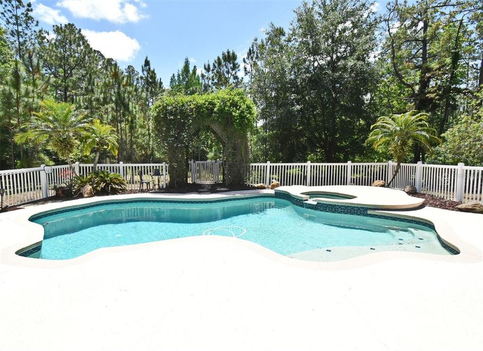 待售: $884,000 (4 贝兹, 4 浴室, 2740 平方英尺)