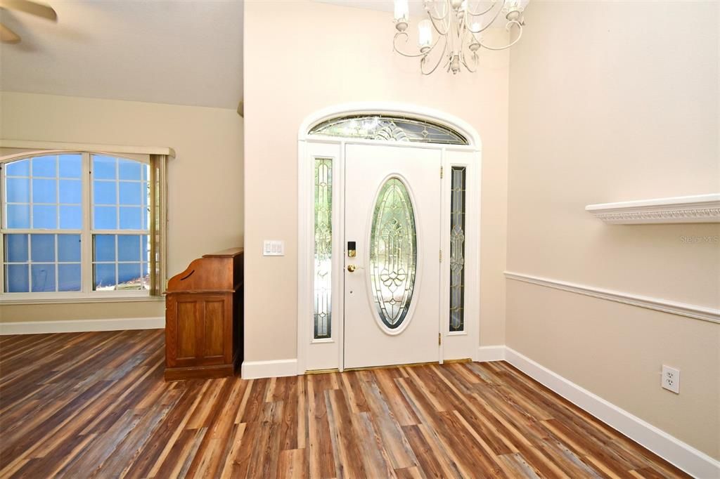 待售: $884,000 (4 贝兹, 4 浴室, 2740 平方英尺)