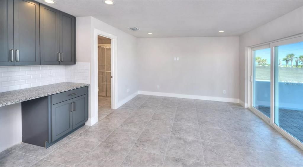 For Sale: $1,324,999 (2 beds, 2 baths, 2174 Square Feet)