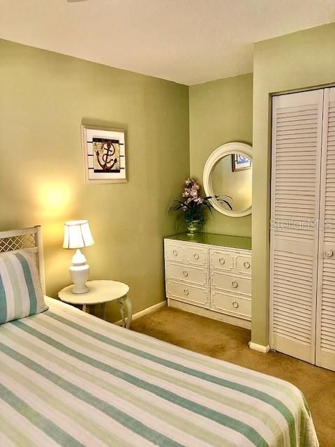 出租: $1,600 (2 贝兹, 2 浴室, 864 平方英尺)