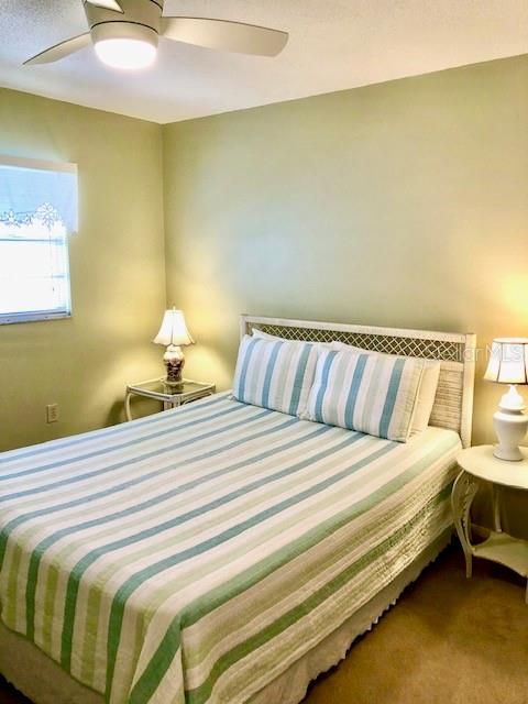 出租: $1,600 (2 贝兹, 2 浴室, 864 平方英尺)