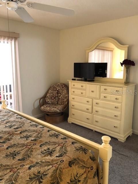 出租: $1,600 (2 贝兹, 2 浴室, 864 平方英尺)