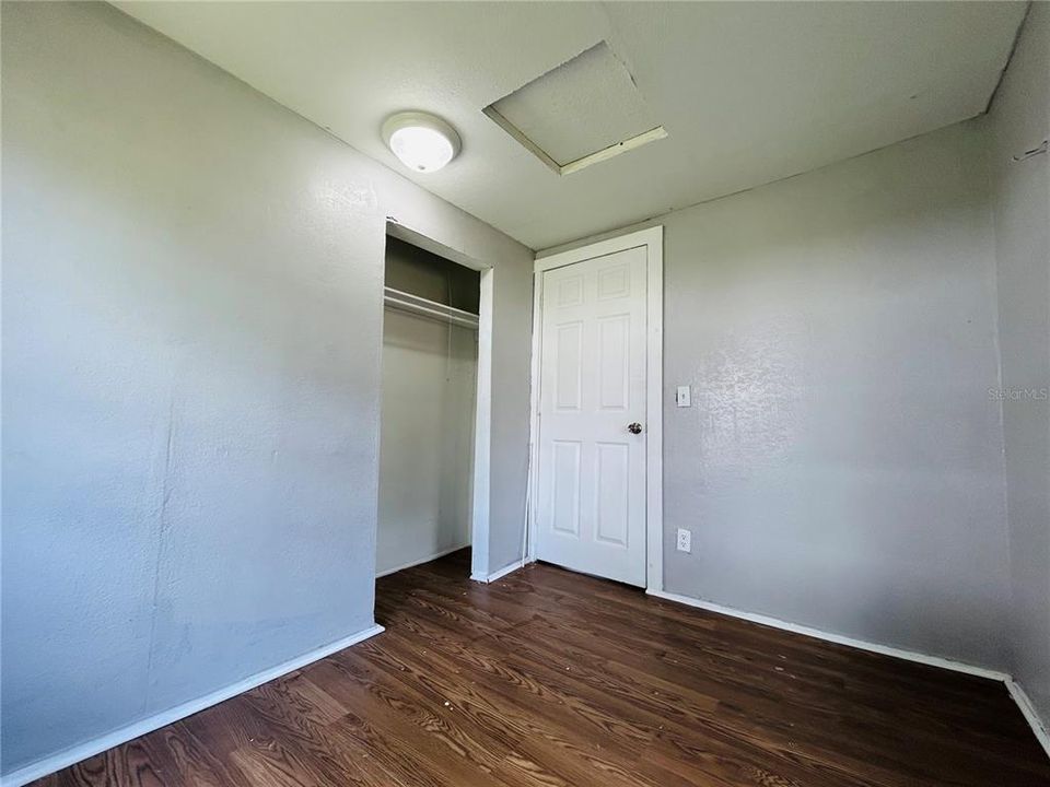 For Sale: $99,500 (3 beds, 1 baths, 936 Square Feet)