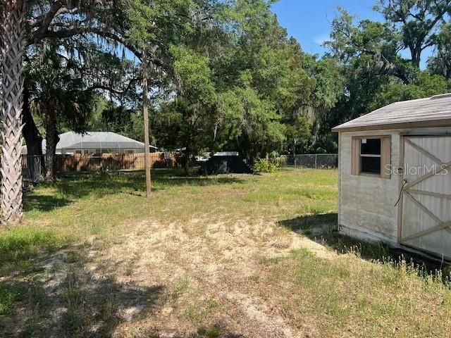 На продажу: $300,000 (4 спален, 3 ванн, 2319 Квадратных фут)