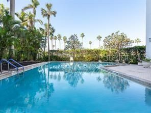 Active With Contract: $3,150 (2 beds, 2 baths, 1424 Square Feet)