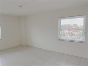 Active With Contract: $3,150 (2 beds, 2 baths, 1424 Square Feet)