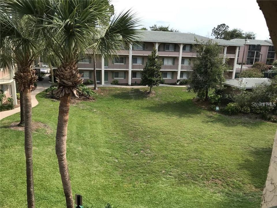 For Sale: $90,000 (1 beds, 1 baths, 496 Square Feet)