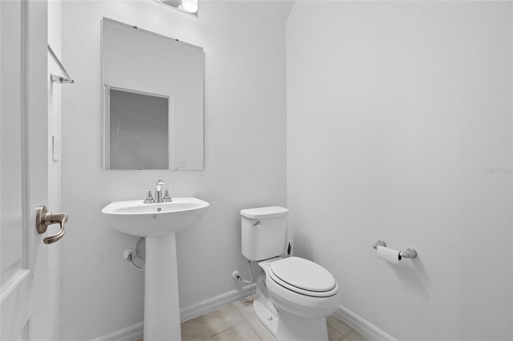 En Venta: $562,000 (5 camas, 3 baños, 3530 Pies cuadrados)