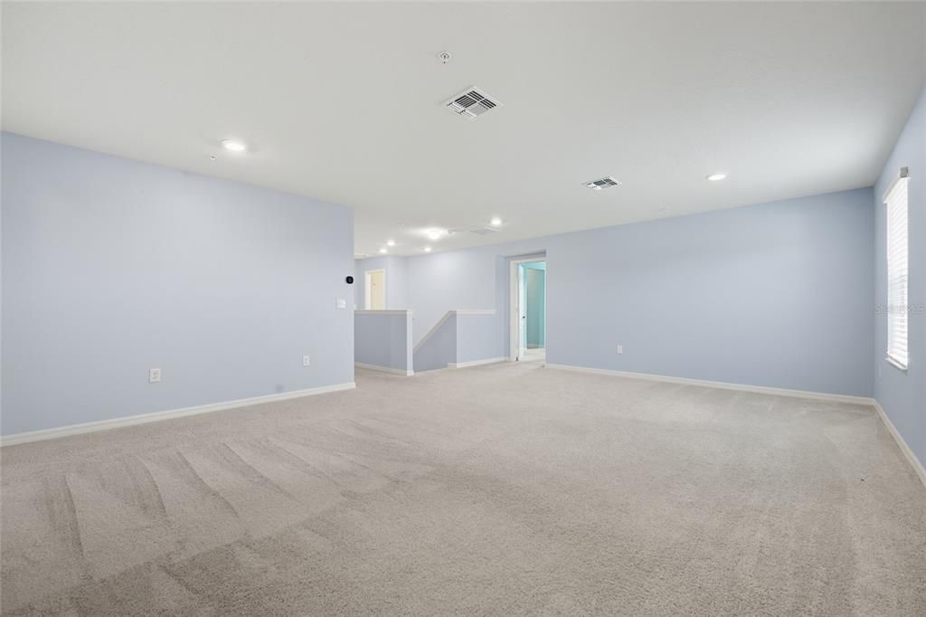 En Venta: $562,000 (5 camas, 3 baños, 3530 Pies cuadrados)