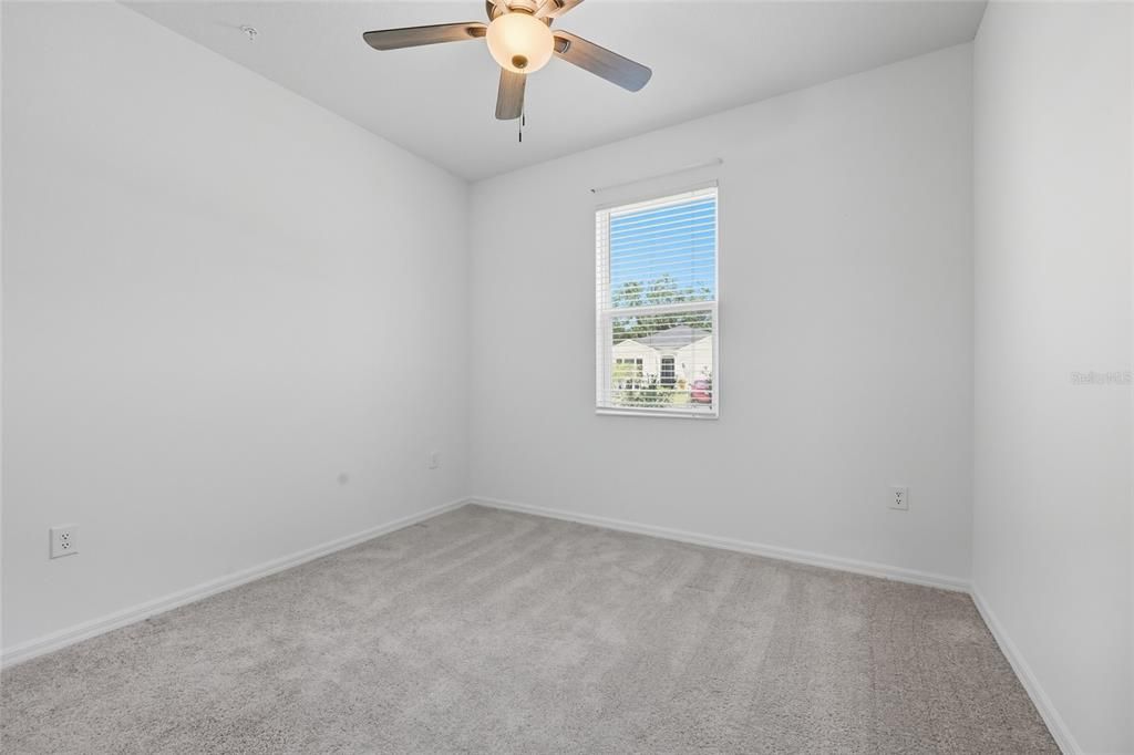 En Venta: $562,000 (5 camas, 3 baños, 3530 Pies cuadrados)