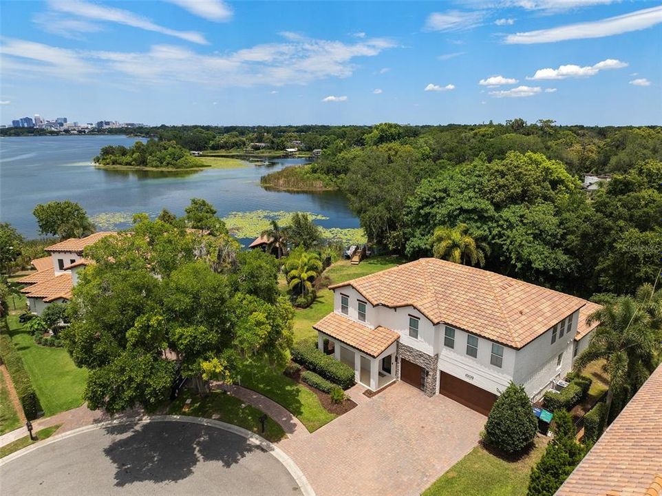 En Venta: $1,399,000 (5 camas, 3 baños, 3815 Pies cuadrados)