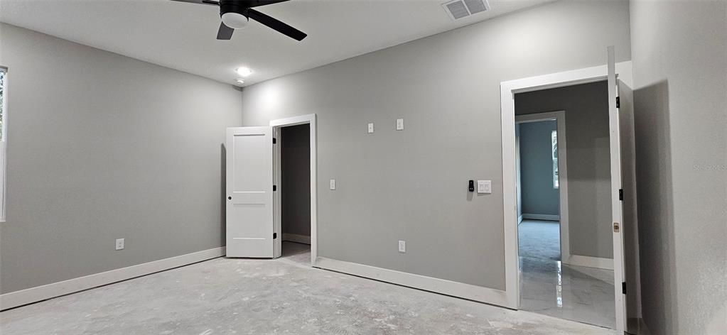 待售: $649,000 (4 贝兹, 2 浴室, 2730 平方英尺)