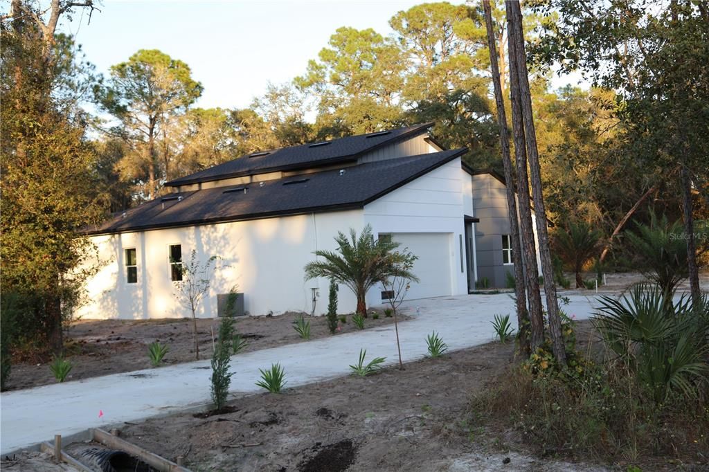 待售: $649,000 (4 贝兹, 2 浴室, 2730 平方英尺)