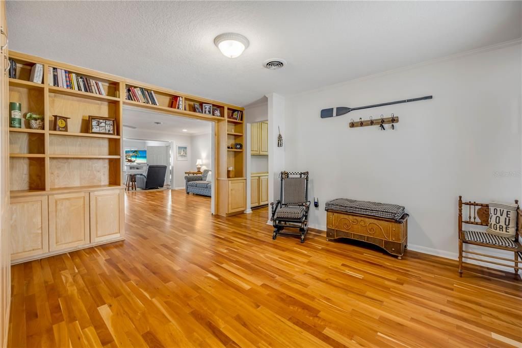 For Sale: $1,999,999 (3 beds, 3 baths, 2400 Square Feet)