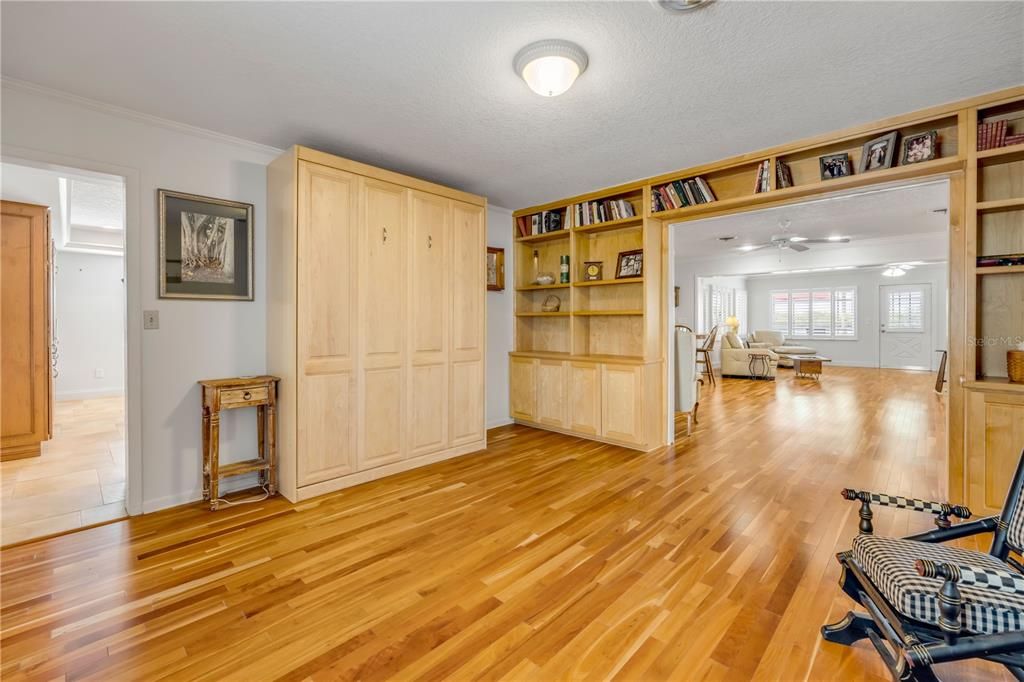 For Sale: $1,999,999 (3 beds, 3 baths, 2400 Square Feet)