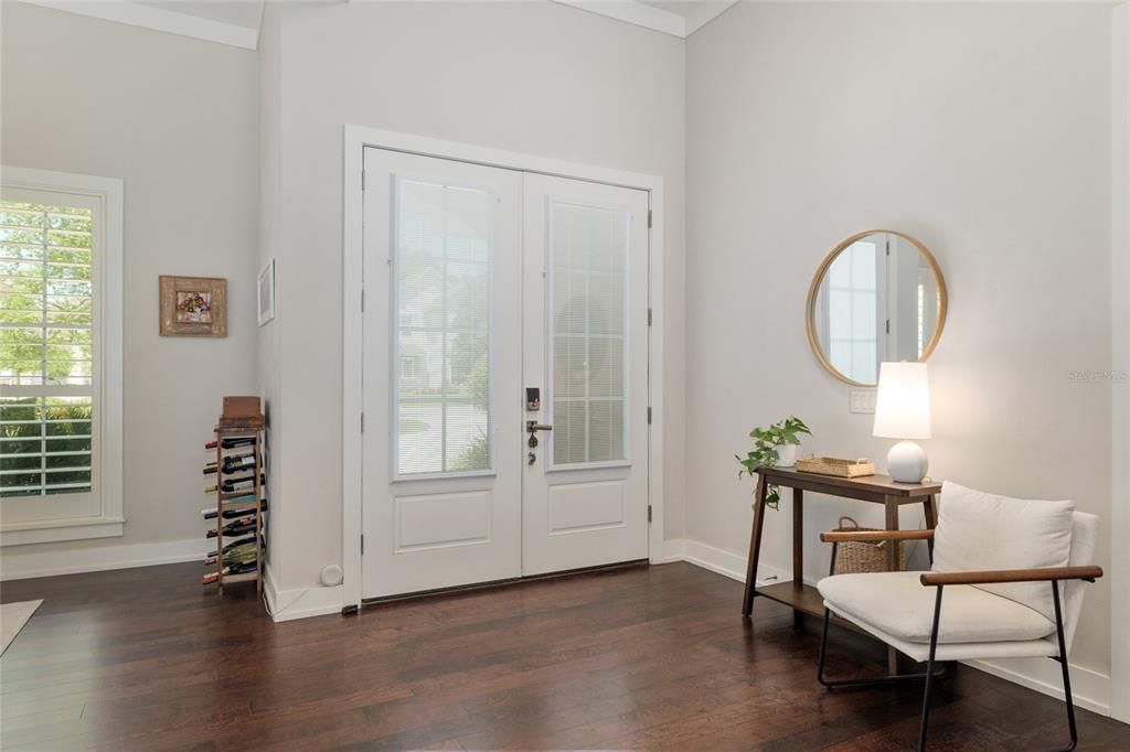 合同活跃: $1,049,000 (4 贝兹, 4 浴室, 3151 平方英尺)