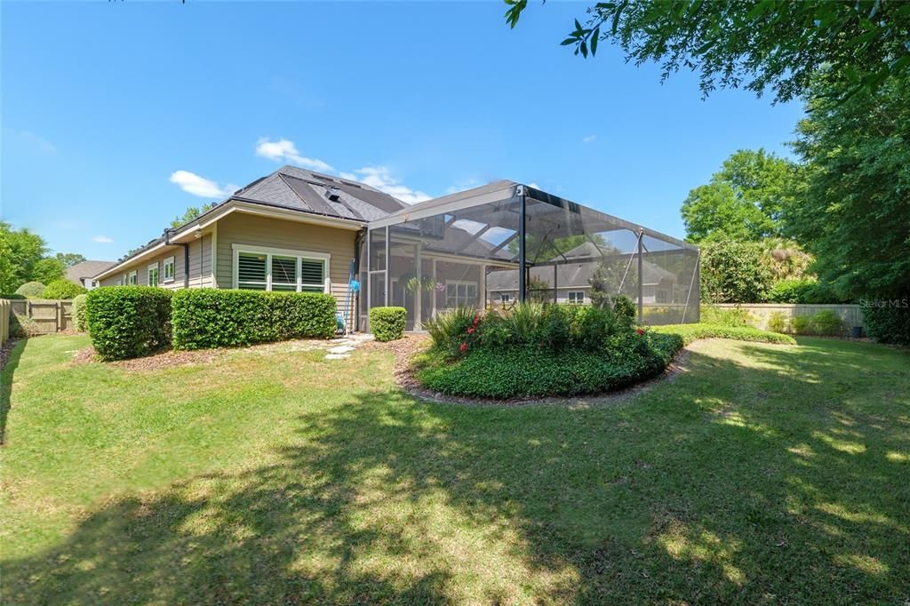 合同活跃: $1,049,000 (4 贝兹, 4 浴室, 3151 平方英尺)