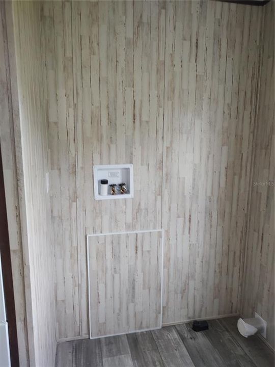 En Venta: $400,000 (4 camas, 2 baños, 1768 Pies cuadrados)