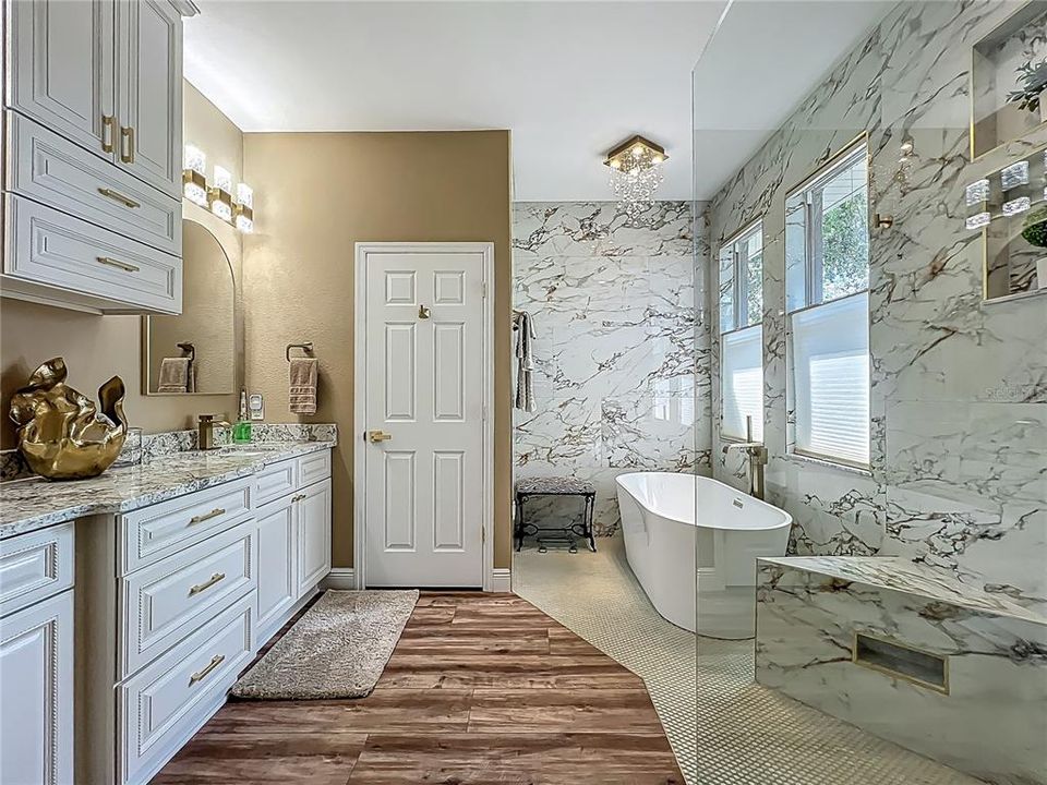 На продажу: $998,000 (4 спален, 3 ванн, 2940 Квадратных фут)