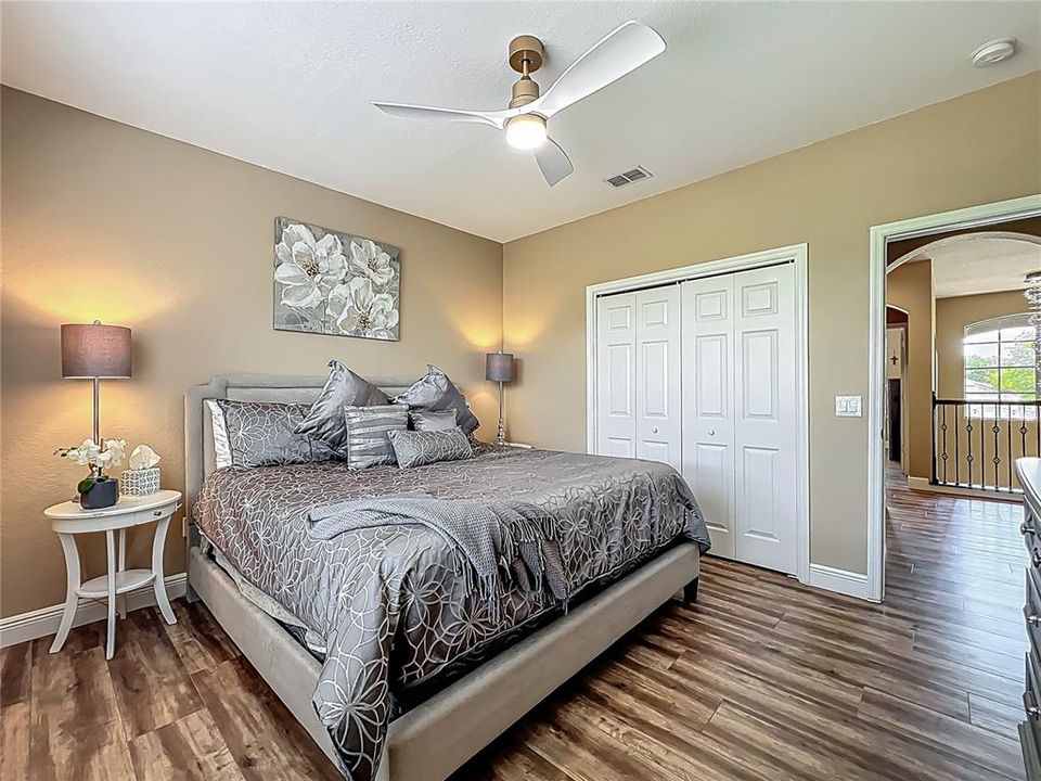 На продажу: $998,000 (4 спален, 3 ванн, 2940 Квадратных фут)