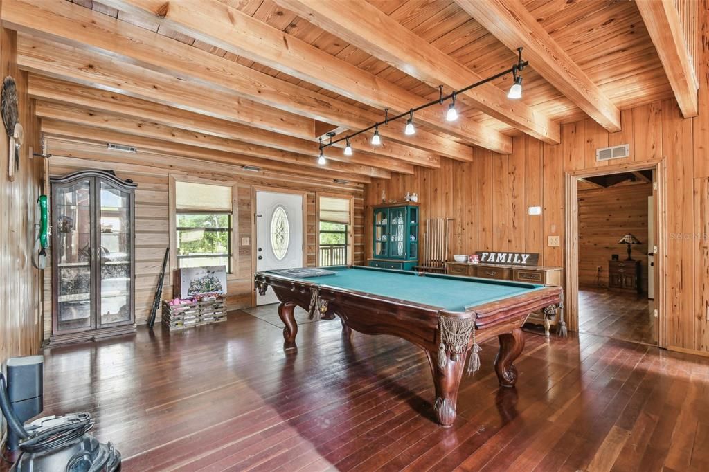 For Sale: $799,900 (5 beds, 2 baths, 3467 Square Feet)