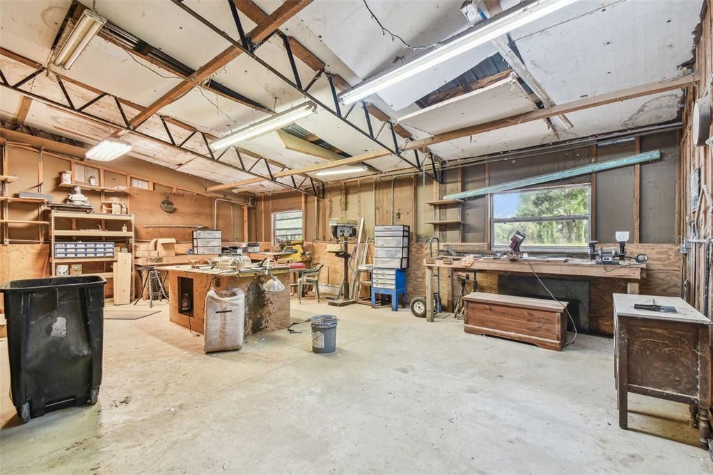 For Sale: $799,900 (5 beds, 2 baths, 3467 Square Feet)