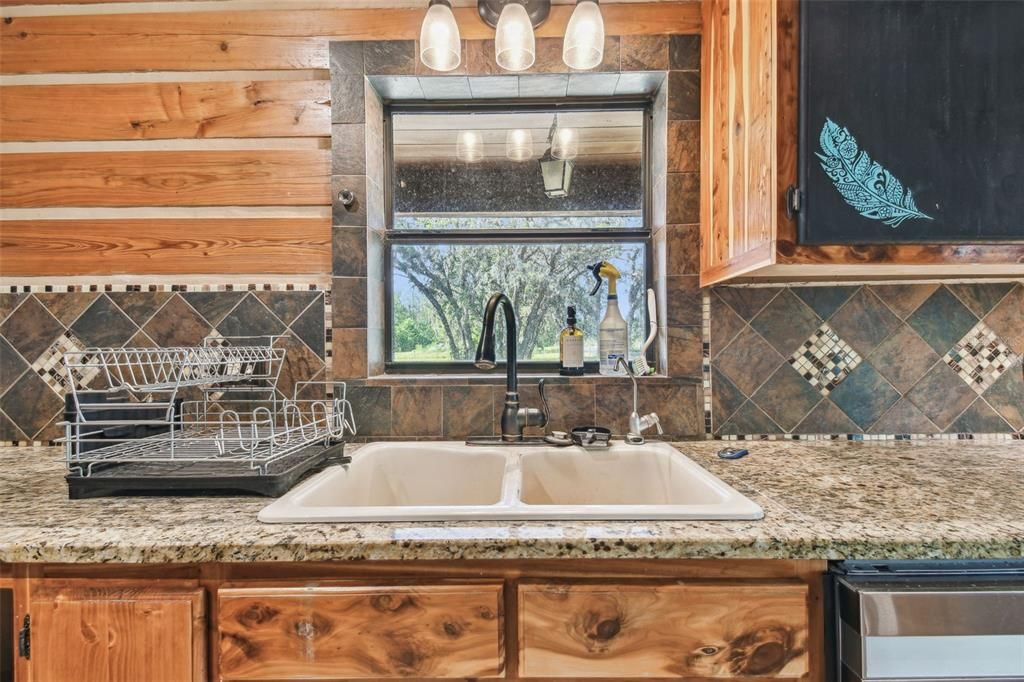 For Sale: $799,900 (5 beds, 2 baths, 3467 Square Feet)