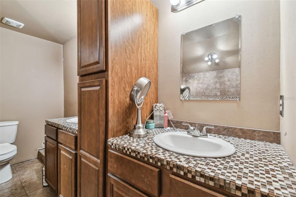 For Sale: $799,900 (5 beds, 2 baths, 3467 Square Feet)