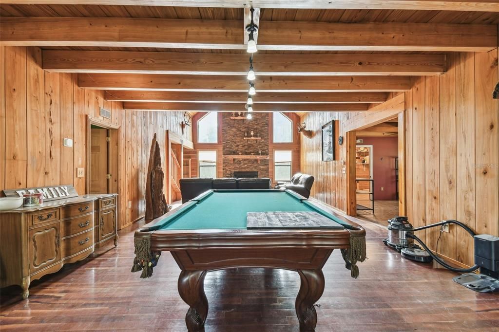 For Sale: $799,900 (5 beds, 2 baths, 3467 Square Feet)