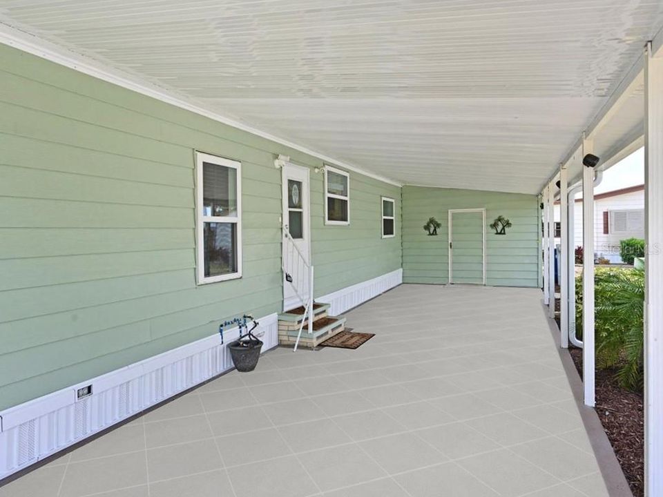 Active With Contract: $195,000 (3 beds, 2 baths, 1456 Square Feet)