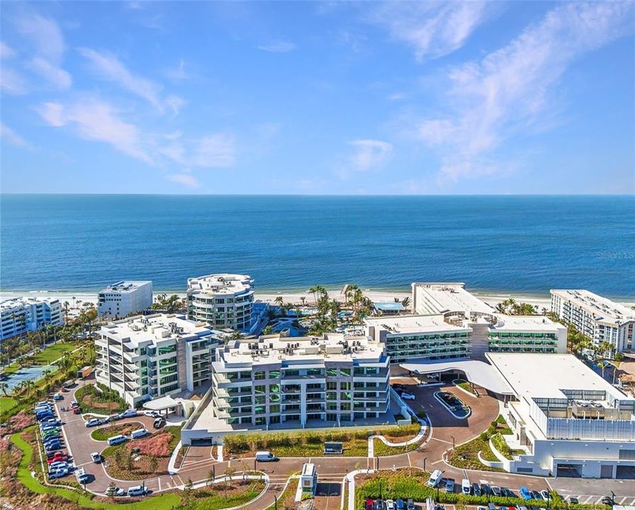 В аренду: $25,000 (1 спален, 2 ванн, 1600 Квадратных фут)