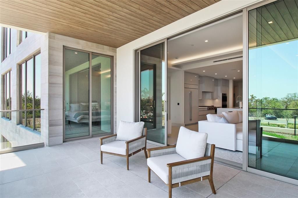 В аренду: $25,000 (1 спален, 2 ванн, 1600 Квадратных фут)