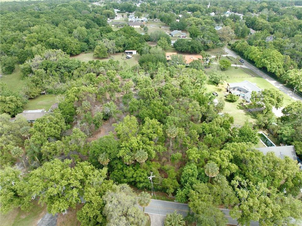 На продажу: $415,000 (2.34 acres)