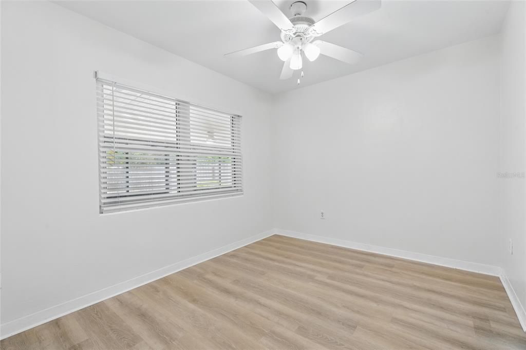 For Sale: $465,000 (3 beds, 2 baths, 1196 Square Feet)