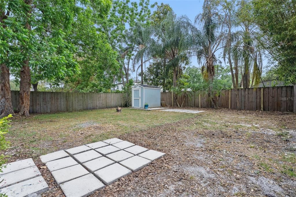 For Sale: $465,000 (3 beds, 2 baths, 1196 Square Feet)